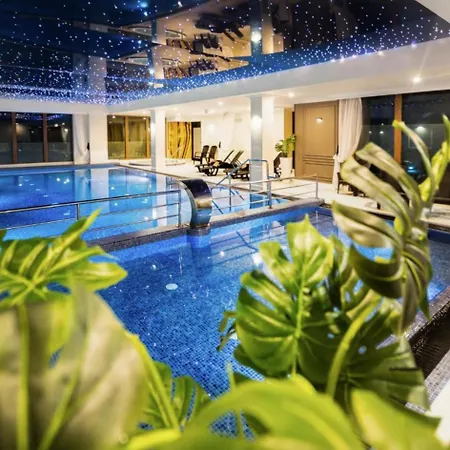 Olivina Park - Z Dostepem Do Krytego Basenu, Saun, Wyzywienia I Atrakcji Dla Dzieci Hébergement de vacances Niechorze