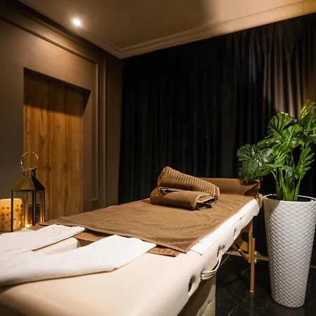 Olivina Park - Z Dostepem Do Krytego Basenu, Saun, Wyzywienia I Atrakcji Dla Dzieci