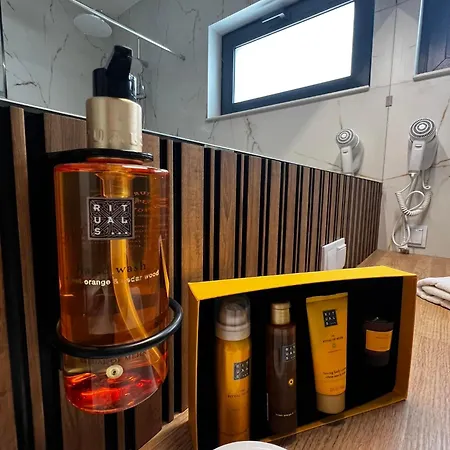 Olivina Park - Z Dostepem Do Krytego Basenu, Saun, Wyzywienia I Atrakcji Dla Dzieci