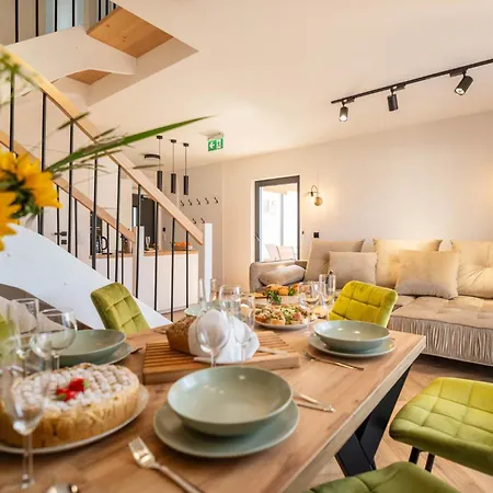Ferienhaus Olivina Park - Z Dostepem Do Krytego Basenu, Saun, Wyzywienia I Atrakcji Dla Dzieci