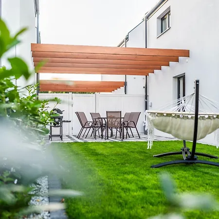 Ferienhaus Olivina Park - Z Dostepem Do Krytego Basenu, Saun, Wyzywienia I Atrakcji Dla Dzieci Niechorze