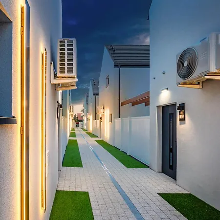 Olivina Park - Z Dostepem Do Krytego Basenu, Saun, Wyzywienia I Atrakcji Dla Dzieci Niechorze