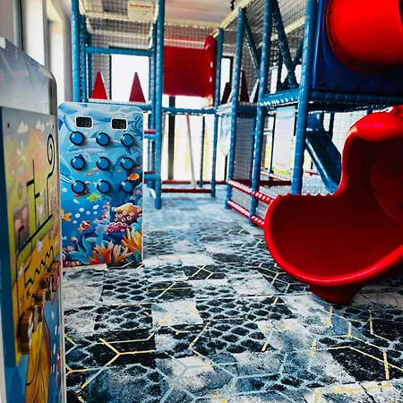 Olivina Park - Z Dostepem Do Krytego Basenu, Saun, Wyzywienia I Atrakcji Dla Dzieci Niechorze