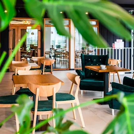 Vakantiehuis Olivina Park - Z Dostepem Do Krytego Basenu, Saun, Wyzywienia I Atrakcji Dla Dzieci Niechorze